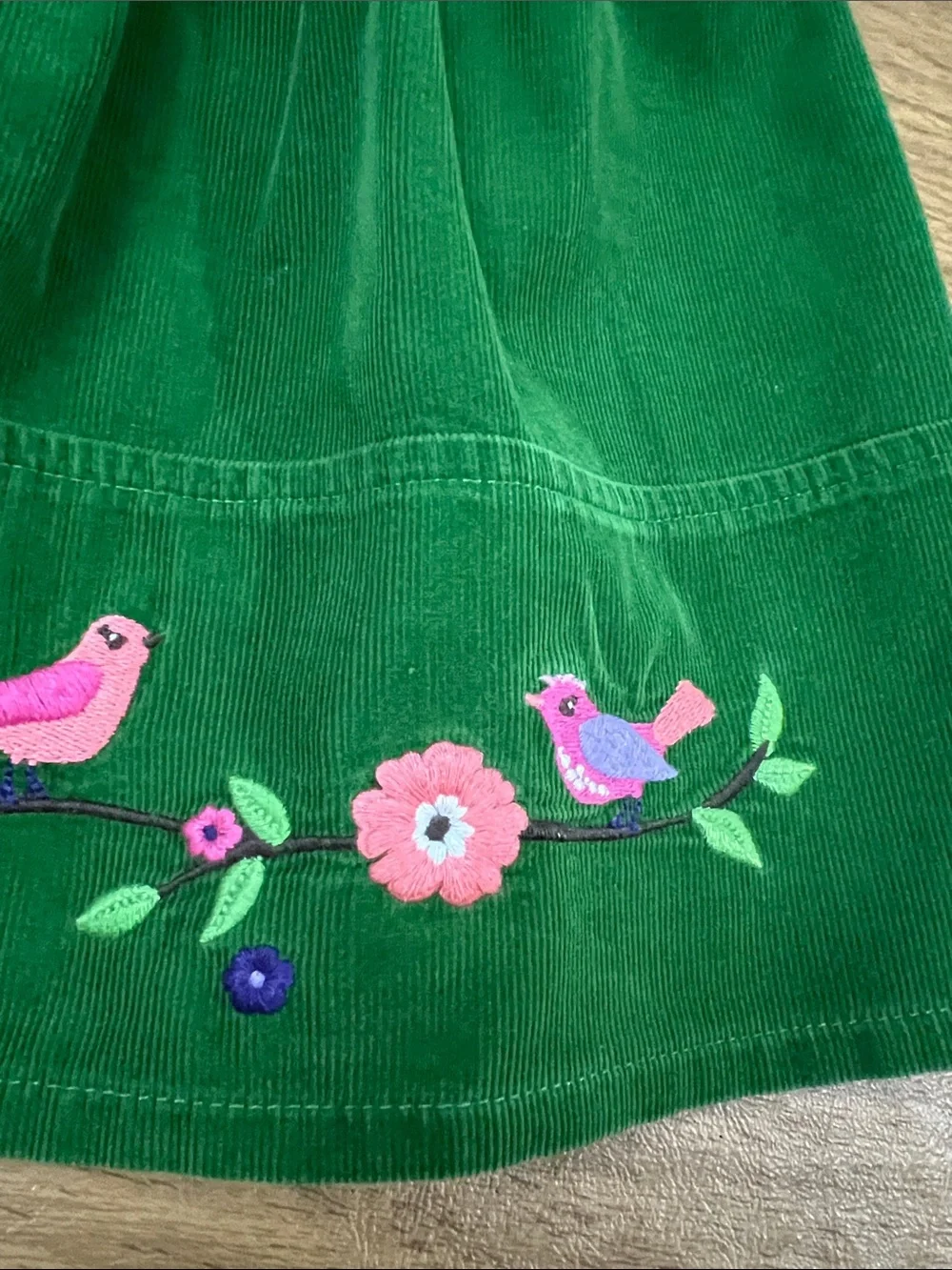 Vintage Gymboree skort w/ embroidered birds and flowers green corduroy size 5